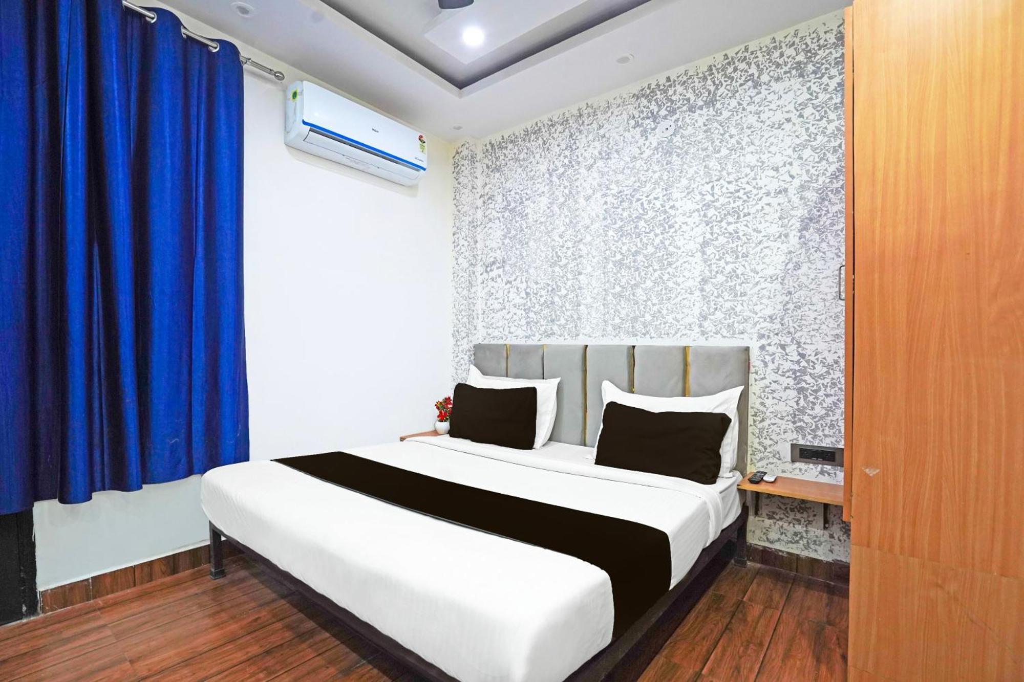 Twamev Residency Hotel New Delhi Exterior foto